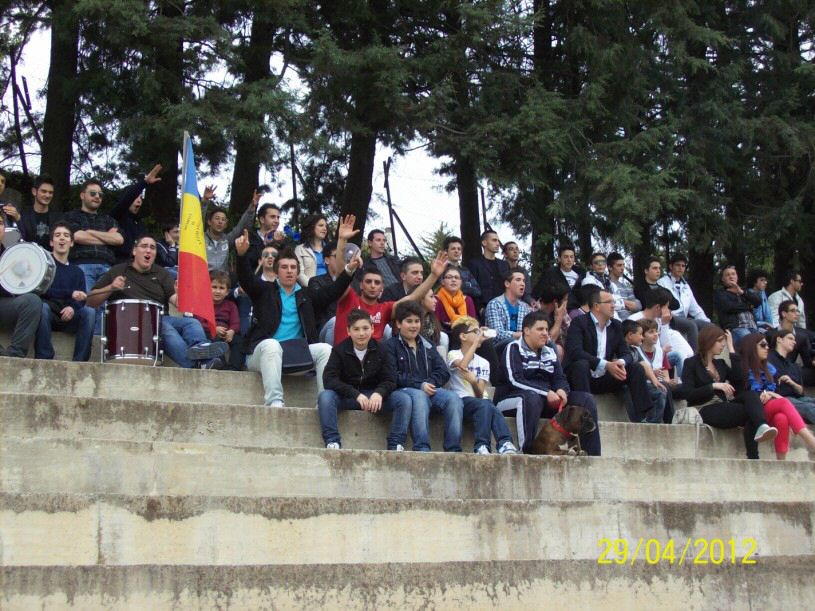 tifosi del Castellana.jpg